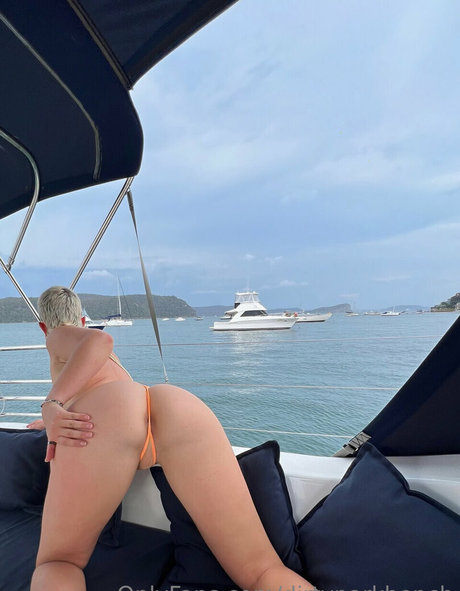 ニューハーフが男とセックスするオンリーファンズ アダルト無料 アーカイブ