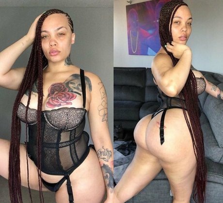 SaraGold エロティックなポルノスター 画像