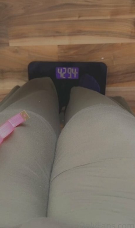 黒檀BDSMオンリーファンズ セクシーヌード 写真