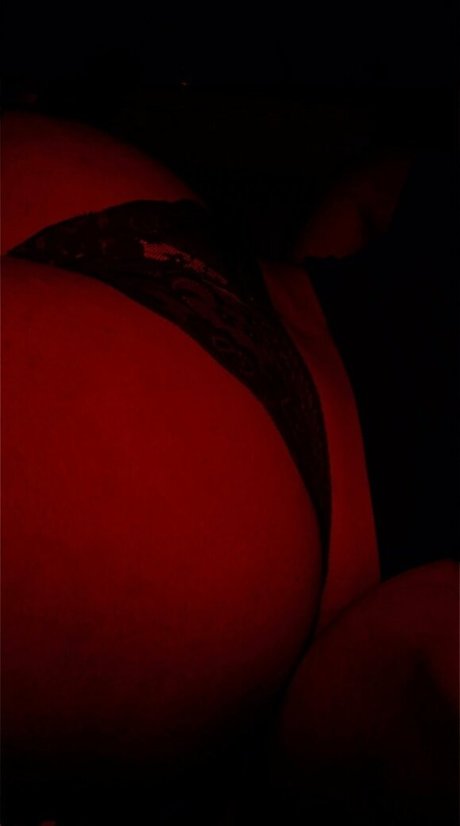 トランス熟女オンリーファンズ セクシー ギャラリー