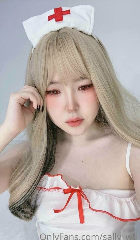 sally wu トップモデル 写真