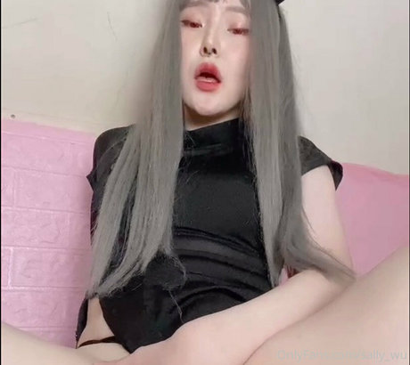 ティーンフィートオンリーファンズ 裸 ギャラリー