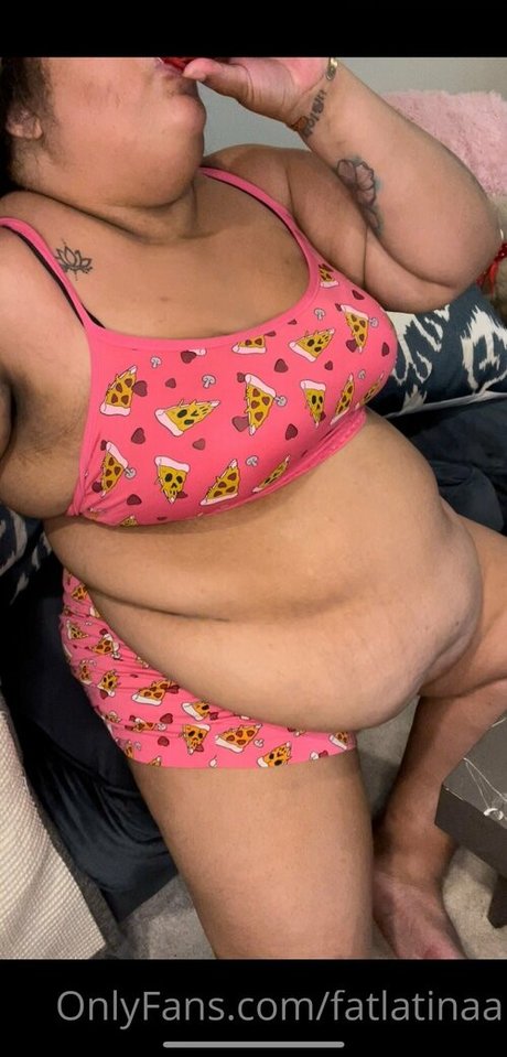 fatlatinaa アダルトスター 画像