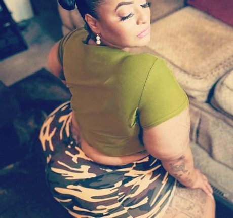 Assoholic22 アートモデル 写真