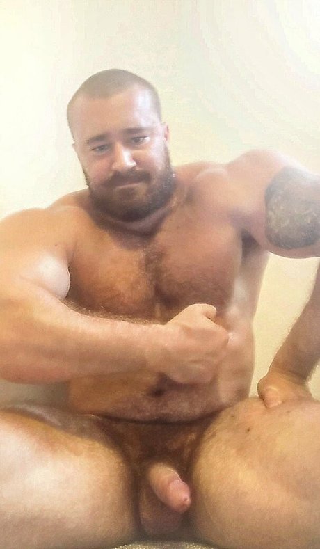 beefbeast 女優 写真