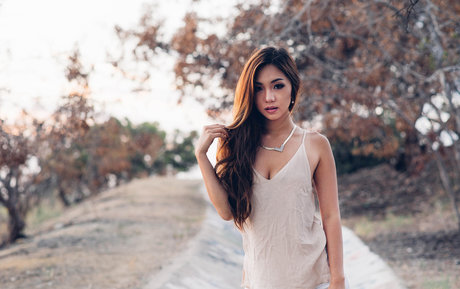 金髪の顔射オンリーファンズ 美しい 写真