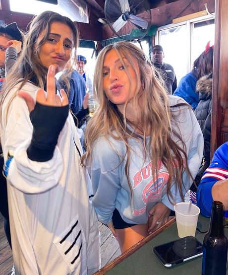 Maddie Clark かわいいスター ギャラリー