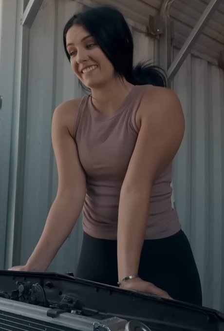 Alex Taylor 完璧なスター 画像