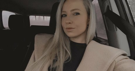 gndtj94 スター 裸 写真