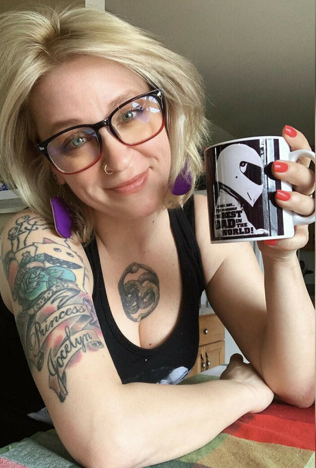 Hard kormaniak 高品質のポルノスター 画像