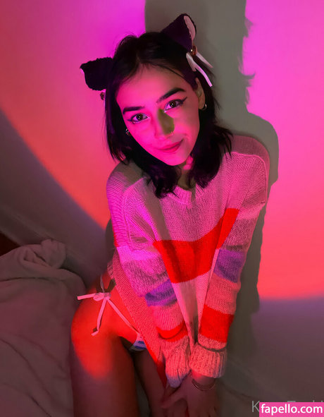 最もホットなティーンオンリーファン ホットセックス 写真