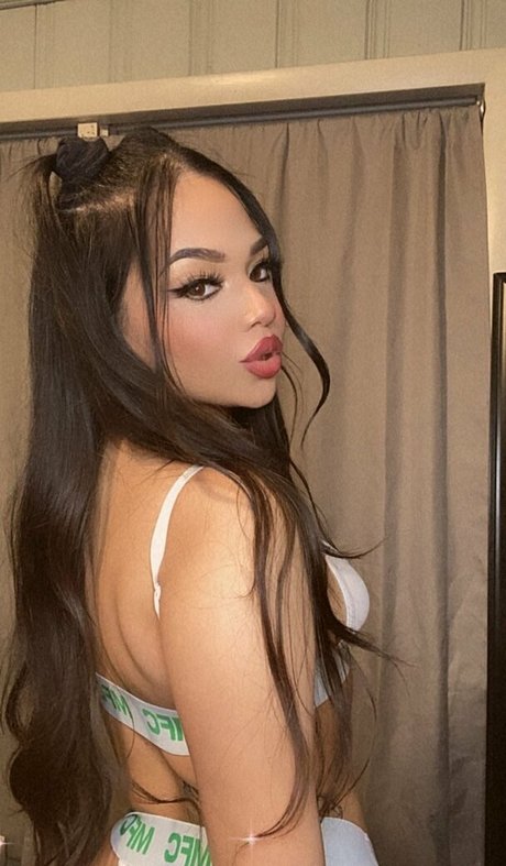 desmariie トップ女優 写真