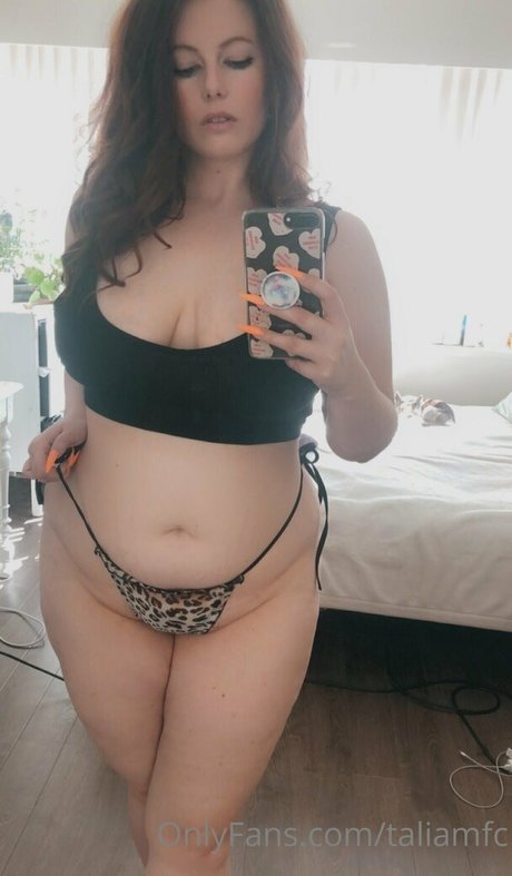 教室オンリーファン 裸 写真