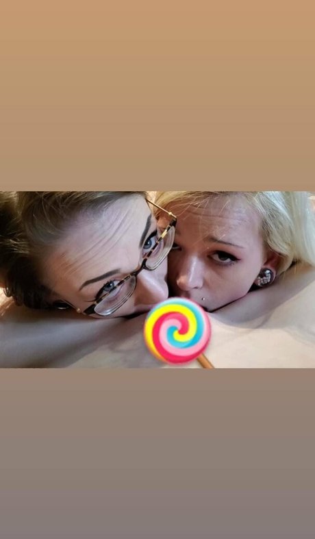 suicidekittenxo 素敵なスター 写真