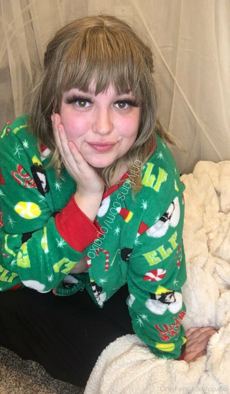 opalxo ポルノスター 画像