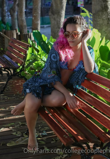 ジムのインフルエンサーオンリーファンズ エロチック 画像