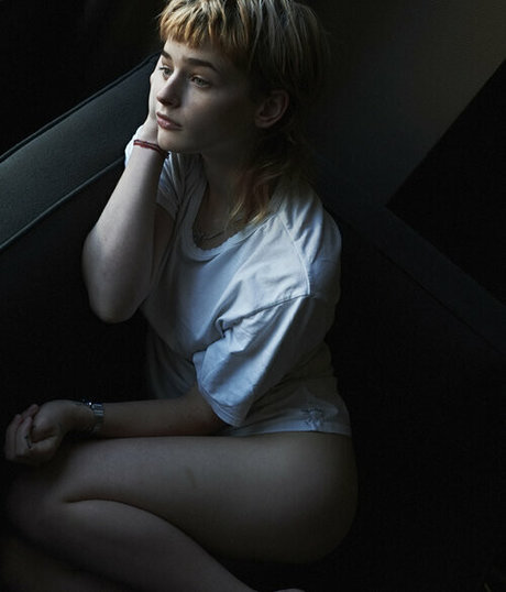 Esther McGregor 無料モデル ギャラリー