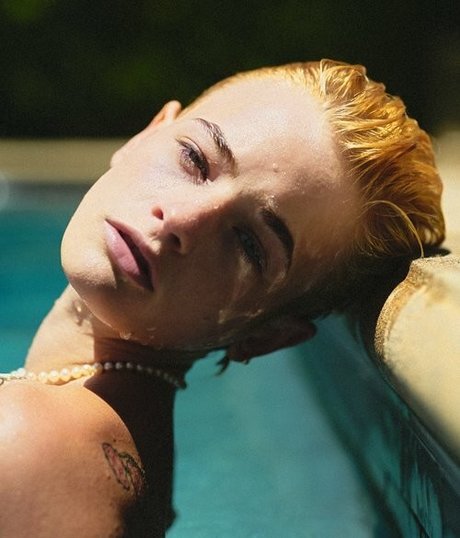 精子オンリーファン ホットセクシー 画像