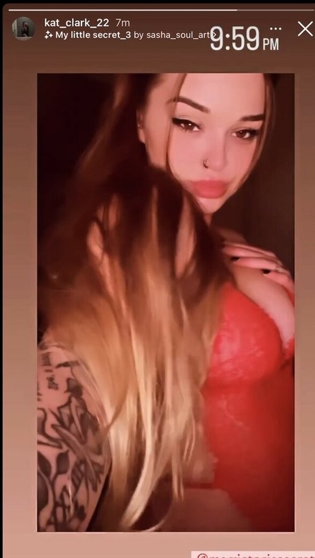 Katrina Clark ポルノスター 高品質 画像