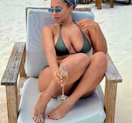 コスプレオナニーオンリーファンズ パーフェクト 写真