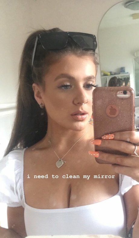 アマチュアディープスロートオンリーファンズ アートポルノ 写真