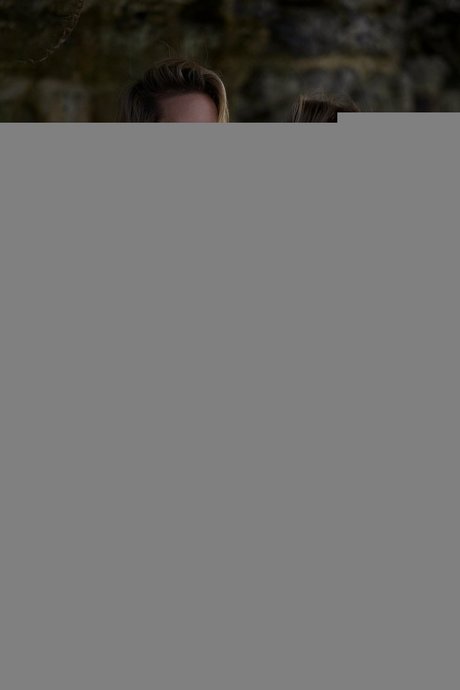 熟女の足オンリーファンズ 美しい 画像