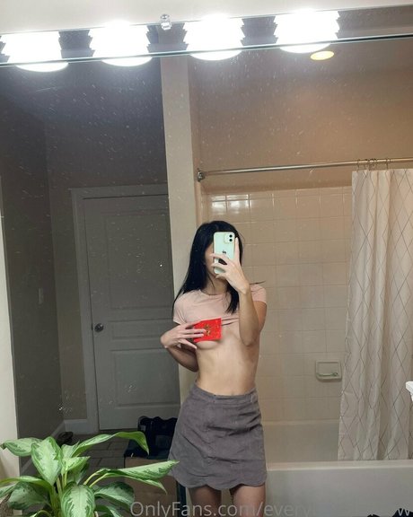 everybodymeow ポルノスター アダルト ギャラリー