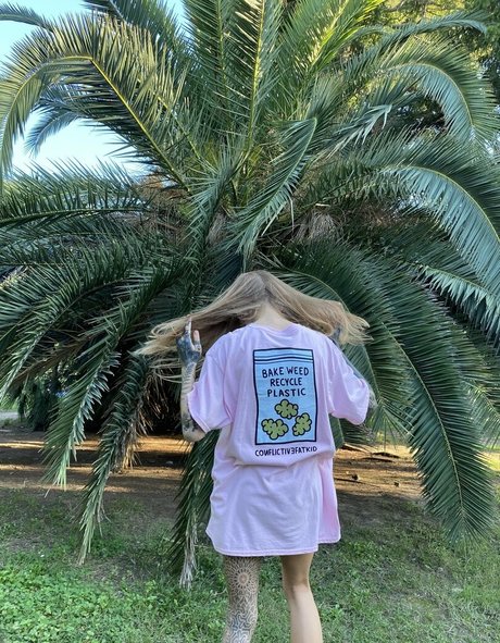 tropicannacookies 美しいモデル 写真