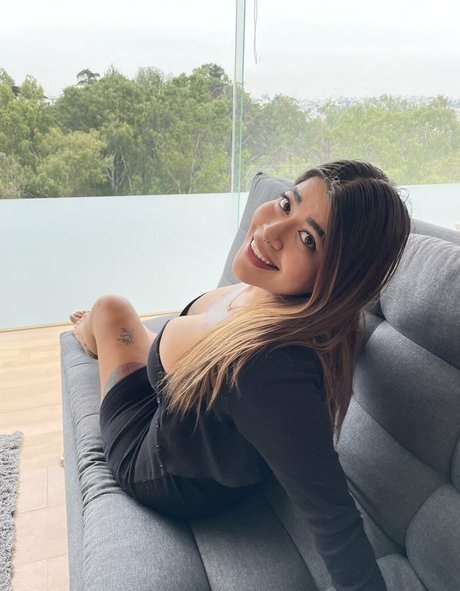 vip karev mora 最高のスター 写真