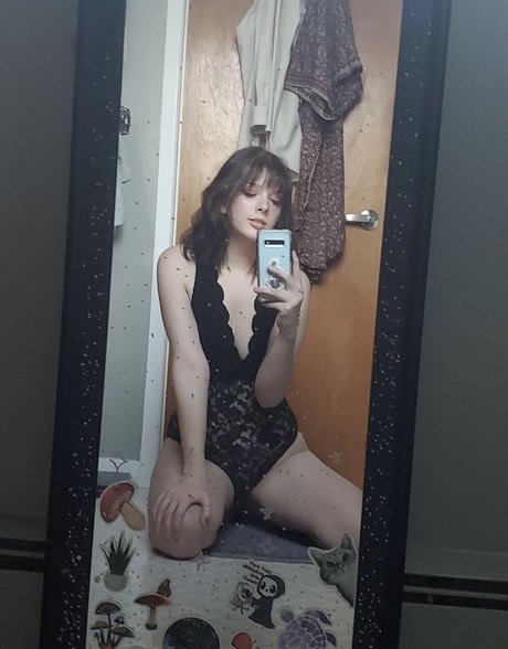 アマチュアブロンドオンリーファンズ ホット裸 写真