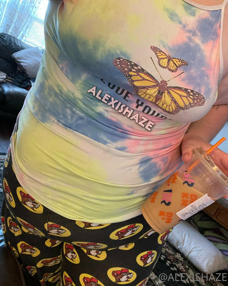 alexishaze 無料モデル 写真