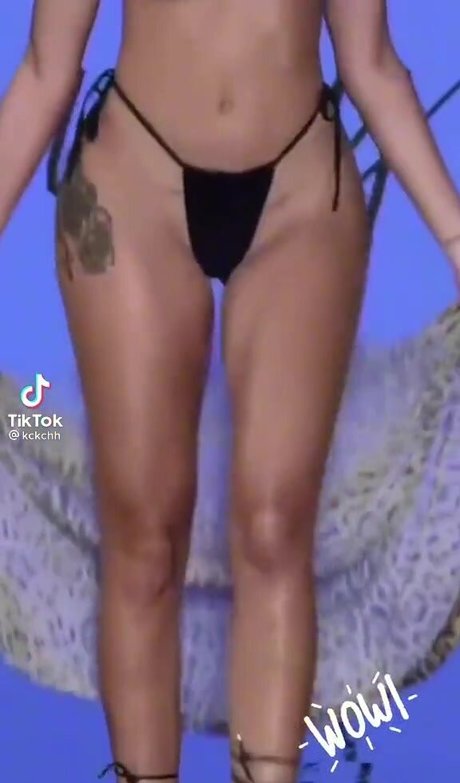 Renee Estella スター 写真