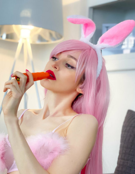 オンリーファンズを崇拝する 無料エロ 写真