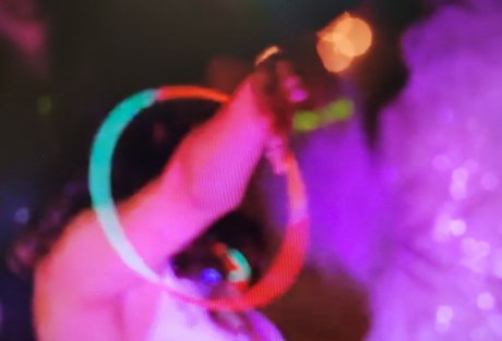 角質の女の子オンリーファンズ セクシーヌード 画像