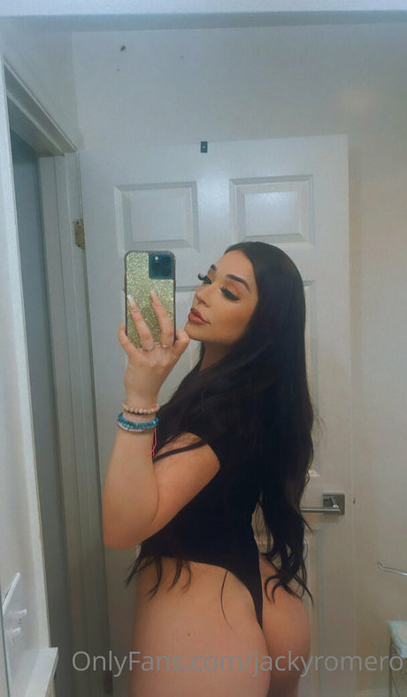 jackyromero エロティックなポルノスター 写真