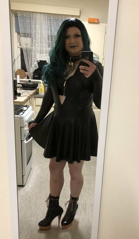 アラブの太ったオンリーファンズ HD 写真