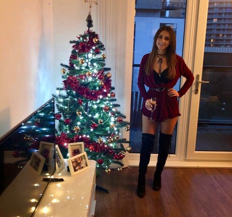 Maddie Curry 美しいスター ギャラリー