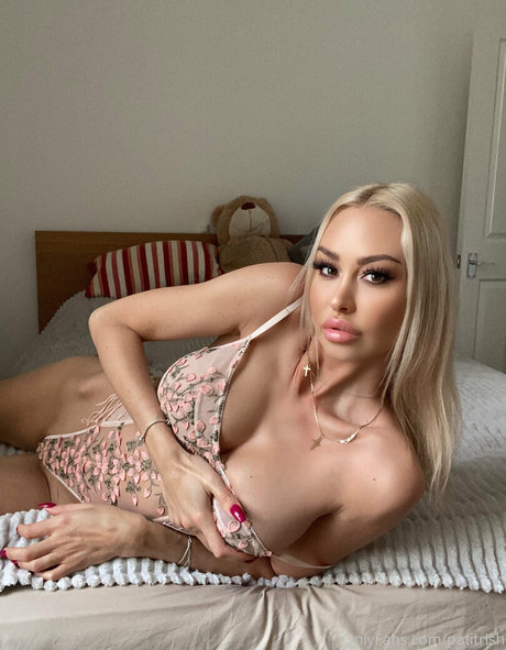 Patrycja Gulanowska スター ヌード 写真