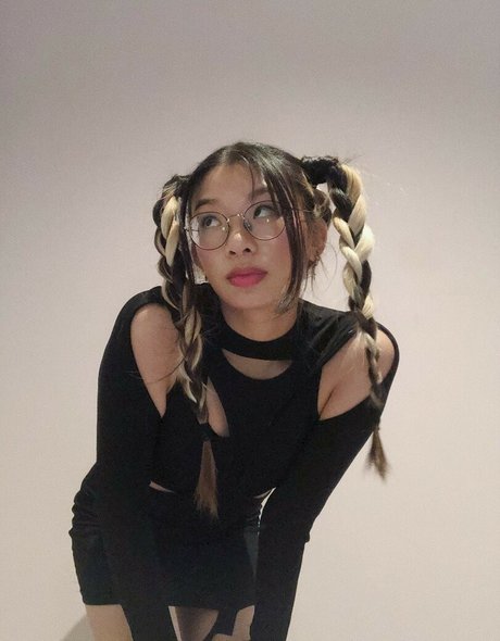 足の動画 オンリーファンズ えろた 画像