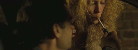 ストリップショー オンリーファンズ セクシーヌード 写真