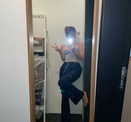 Yunjinpet ポルノスター 写真