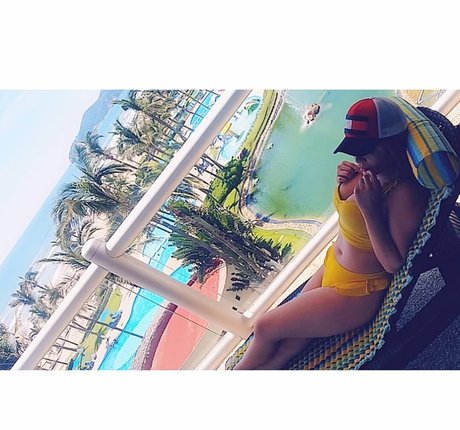 Diana Calderon ヌード女優 写真