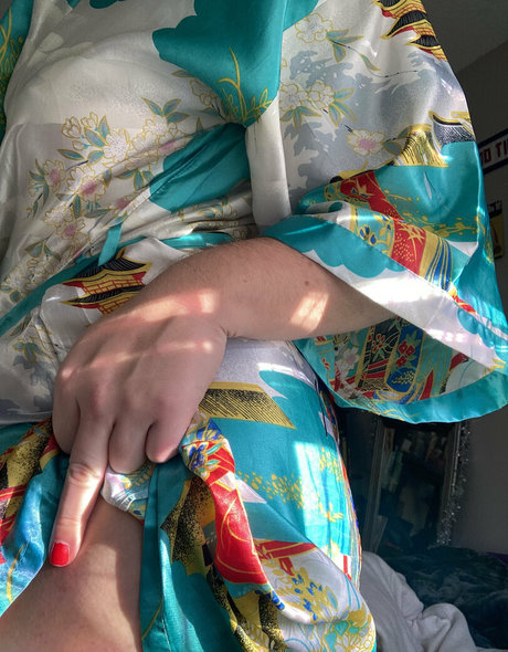 大きなプッシー唇オンリーファンズ ホットセックス 写真