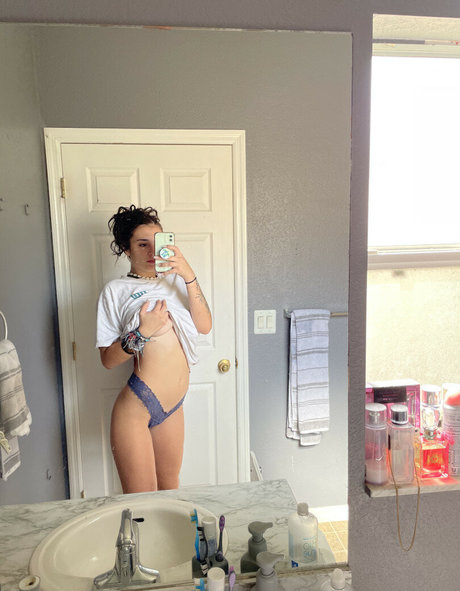 ティーンランジェリーオンリーファンズ 限定 写真