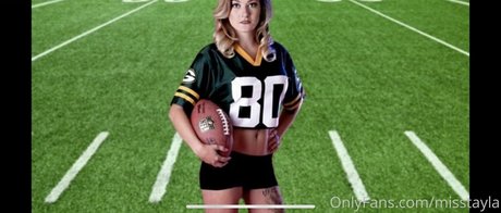 アウトドア 熟女 オンリーファンズ 限定 写真