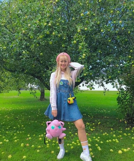 Sinneddonut ホットなポルノスター 画像