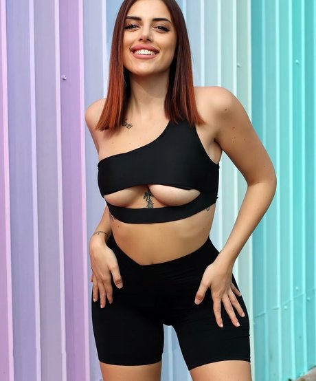 Alessia Loisio 完璧なスター 写真