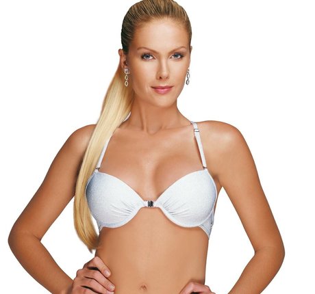 Ana Hickmann 裸の女優 ギャラリー