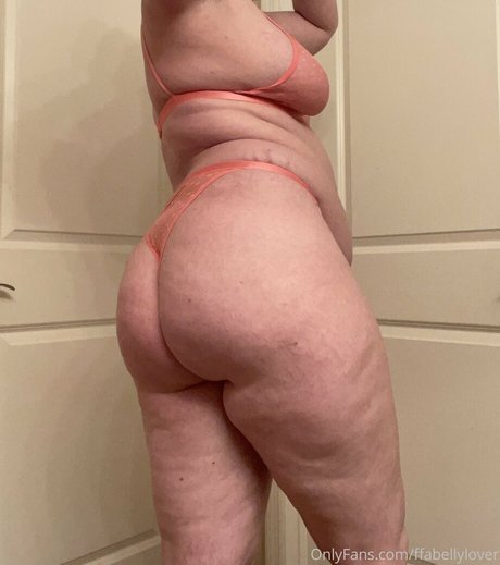 ffabellylover ホット女優 写真