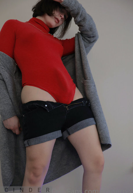 cinderpixelfree ポルノスター 画像